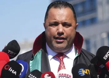 Avukat Rezan Epözdemir’e yurt dışı yasağıyla tahliye
