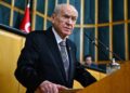 Bahçeli: “Ahmet Özer’e Verilen Ceza Terörsüz Türkiye Gayesiyle Zıtlık Taşıyor”