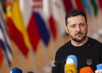 Zelenski Duyurdu: ABD, Ukrayna ve Rusya Üçlü Müzakereleri Devam Edecek