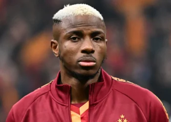 Victor Osimhen: Ademola Lookman ve Raphael Onyedika’yı ikna etmeye çalışıyorum