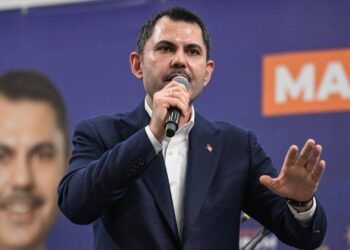 Murat Kurum 455 Bin Evi Hatırlattı Özgür Özel’in “Konut Yok” İddiasını Yanıtladı