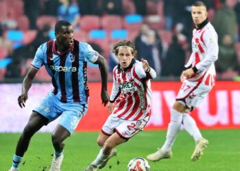 Onuachu Atıyor Trabzonspor Kazanıyor! Samsunspor’u Zorlanmadan Geçti