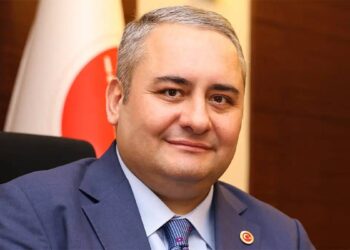 Ak Parti’ye Geçeceği İddia Ediliyordu! Mesut Özarslan CHP’den İstifa Etti