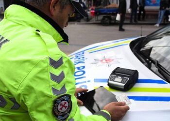Trafik Kanunu Teklifi Kabul Edildi! Kuralları İhlal Edenlere Yüklü Ceza