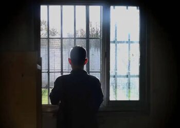 Suça Sürüklenen Çocuğun “Beni Ailemden Alın” Talebi Meclise Taşındı