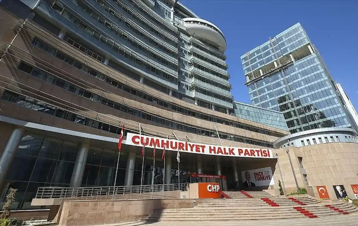 CHP’de deprem etkisi yaratan karar! 2 belediye başkanı ihraç istemiyle disipline sevk edildi