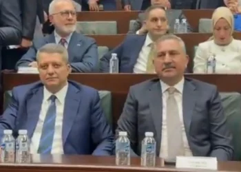 İYİ Parti’den İstifa Eden Vekil AK Parti’ye Katıldı