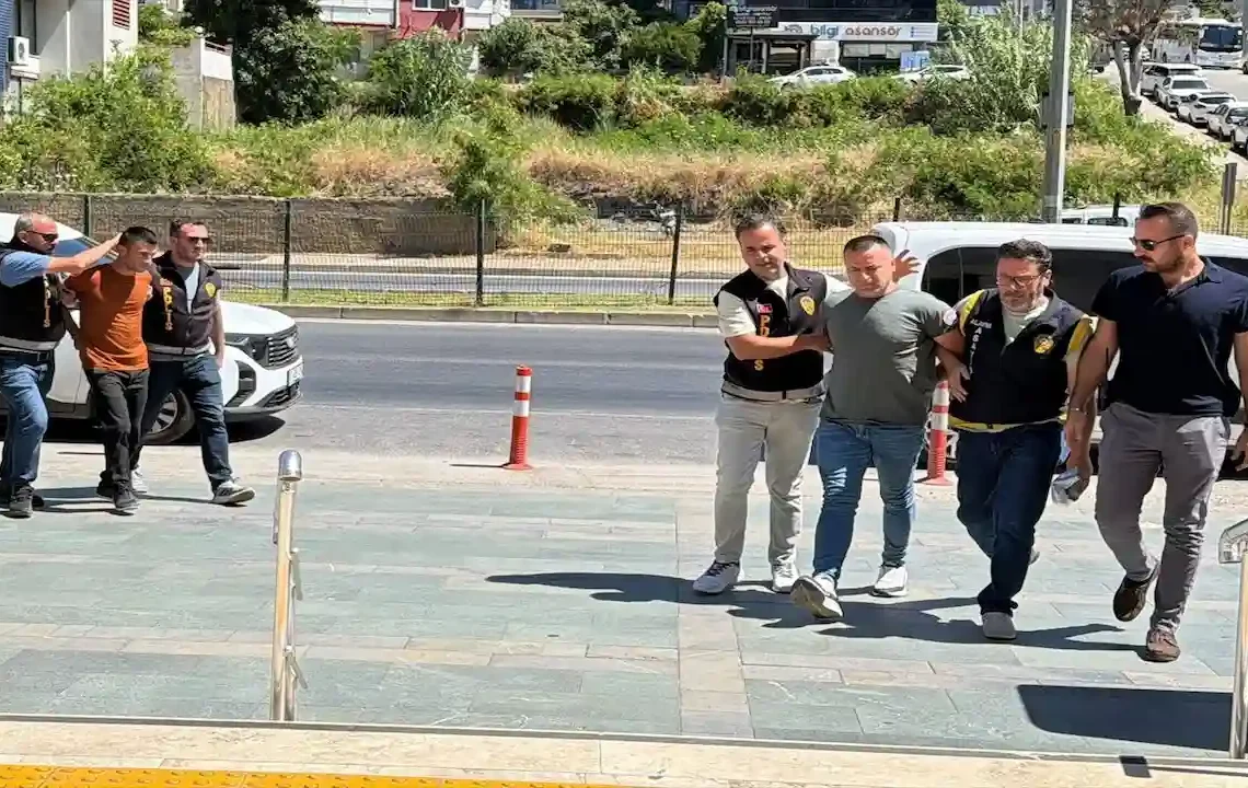 Alanya’da 1 Kişinin Öldüğü Silahlı Kavgayla İlgili 2 Şüpheli Tutuklandı